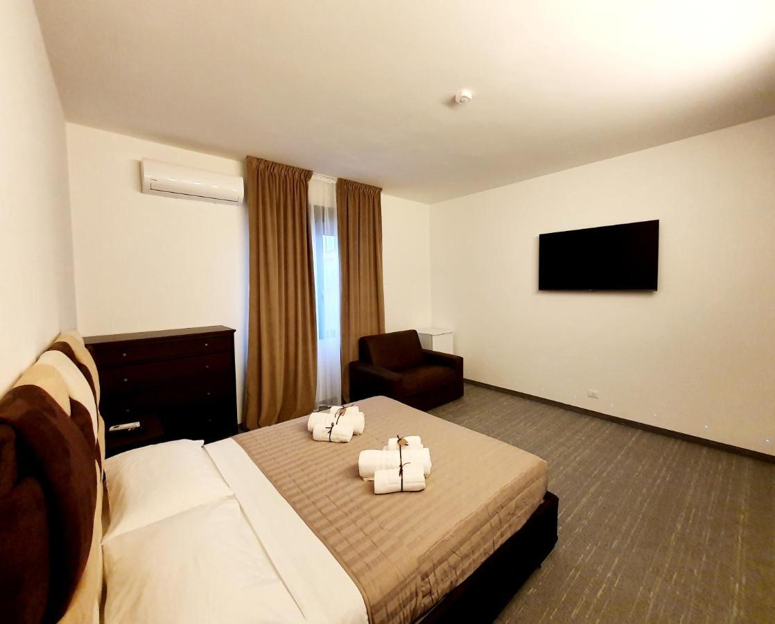 Camere Fiera Verona - Casanostra المظهر الخارجي الصورة